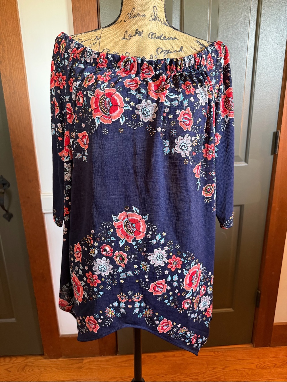 ECI Navy Floral Off-Shoulder Tunic with Red and Pink Blooms